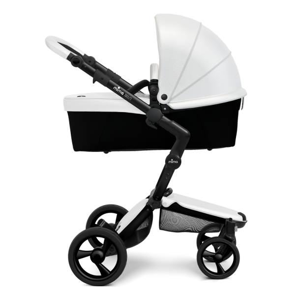 Коляска Mima Xari 3 в 1 Snow white, Black 3g (Black wheels), Black