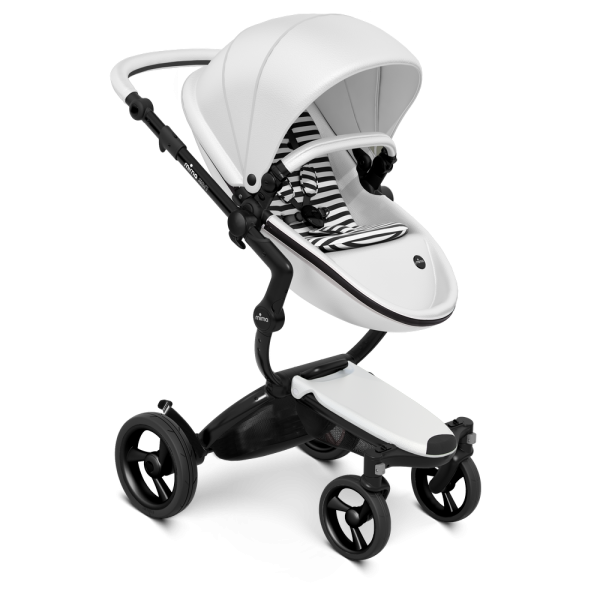Коляска Mima Xari 3 в 1 Snow white, Black 3g (Black wheels), Black and white