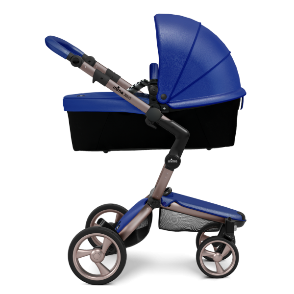 Коляска Mima Xari 3 в 1 Royal blue, Rose gold 3g, Black and white